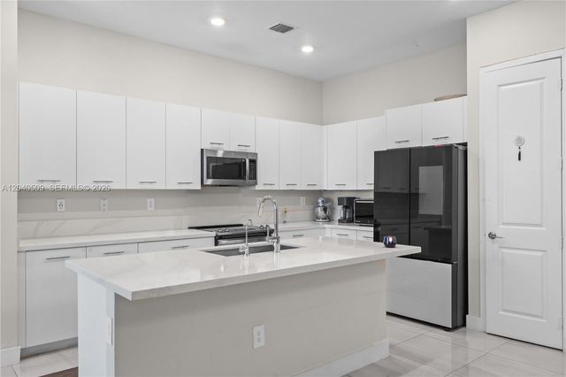 17384 SW 41st Street, Miramar, FL 33029
