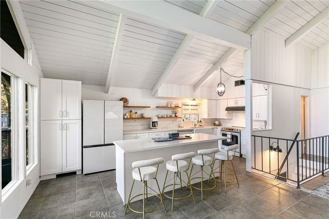 628 Rose Lane, Twin Peaks, CA 92391