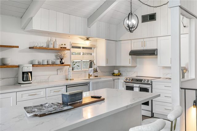628 Rose Lane, Twin Peaks, CA 92391