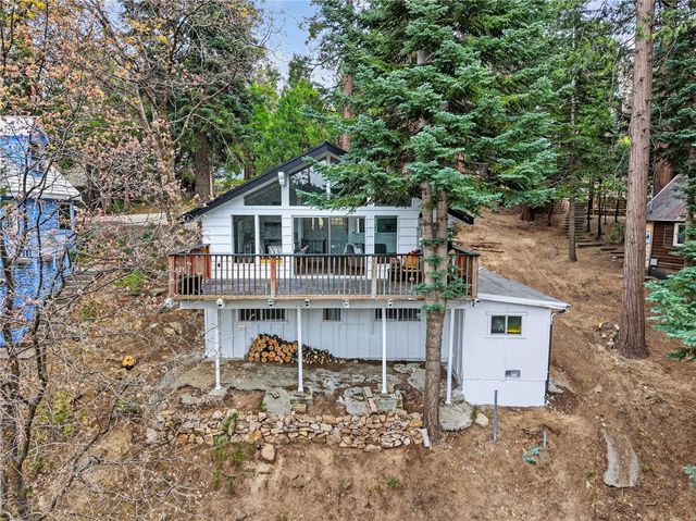 628 Rose Lane, Twin Peaks, CA 92391