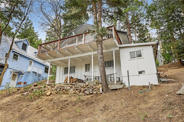 628 Rose Lane, Twin Peaks, CA 92391