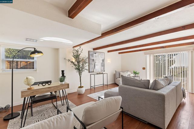 2321 Camino Dolores, Castro Valley, CA 94546