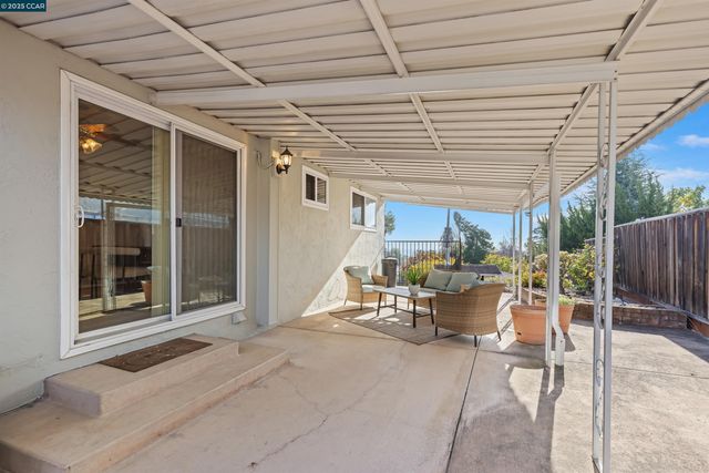 2321 Camino Dolores, Castro Valley, CA 94546