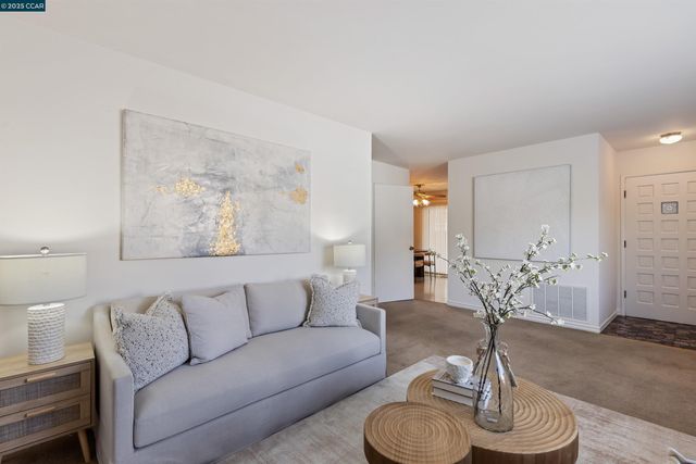 2321 Camino Dolores, Castro Valley, CA 94546