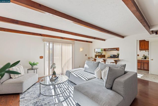 2321 Camino Dolores, Castro Valley, CA 94546