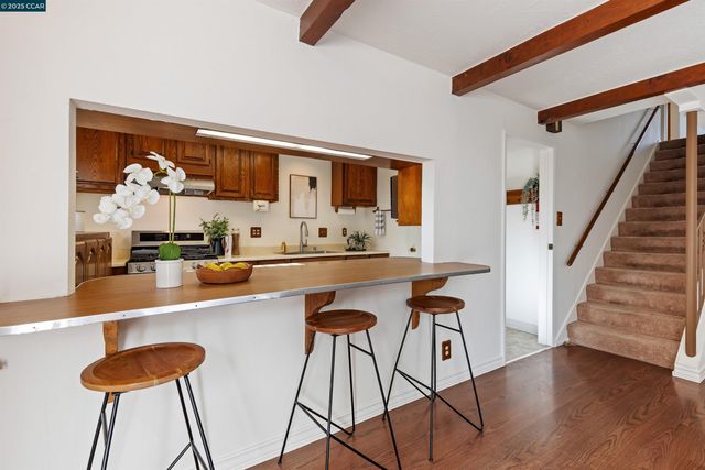 2321 Camino Dolores, Castro Valley, CA 94546