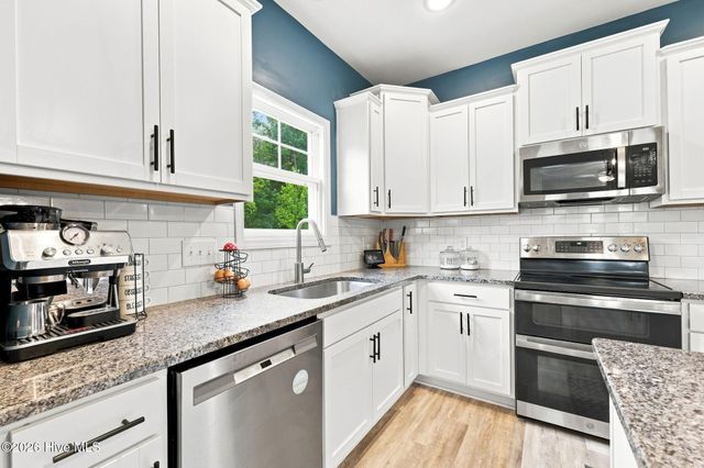 82 Wolcott Court, Cameron, NC 28326