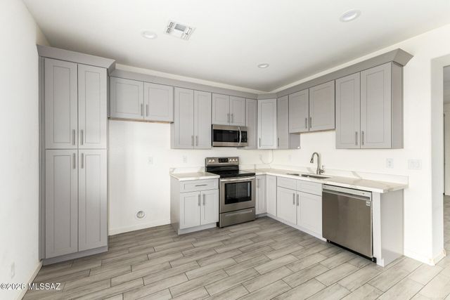 3620 N San Carlos Drive, Eloy, AZ 85131