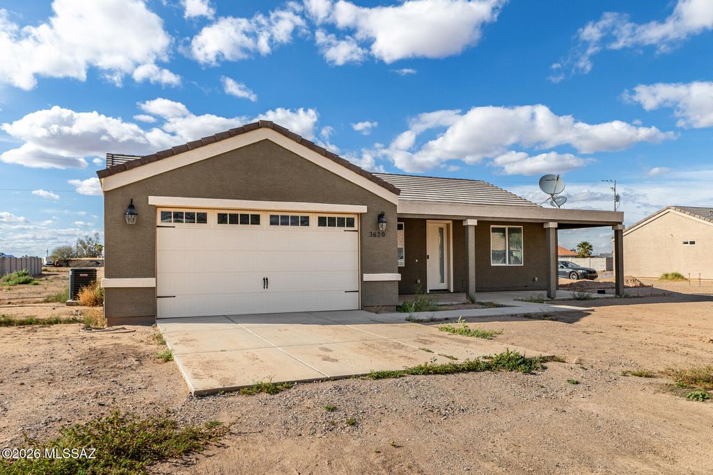 3620 N San Carlos Drive, Eloy, AZ 85131