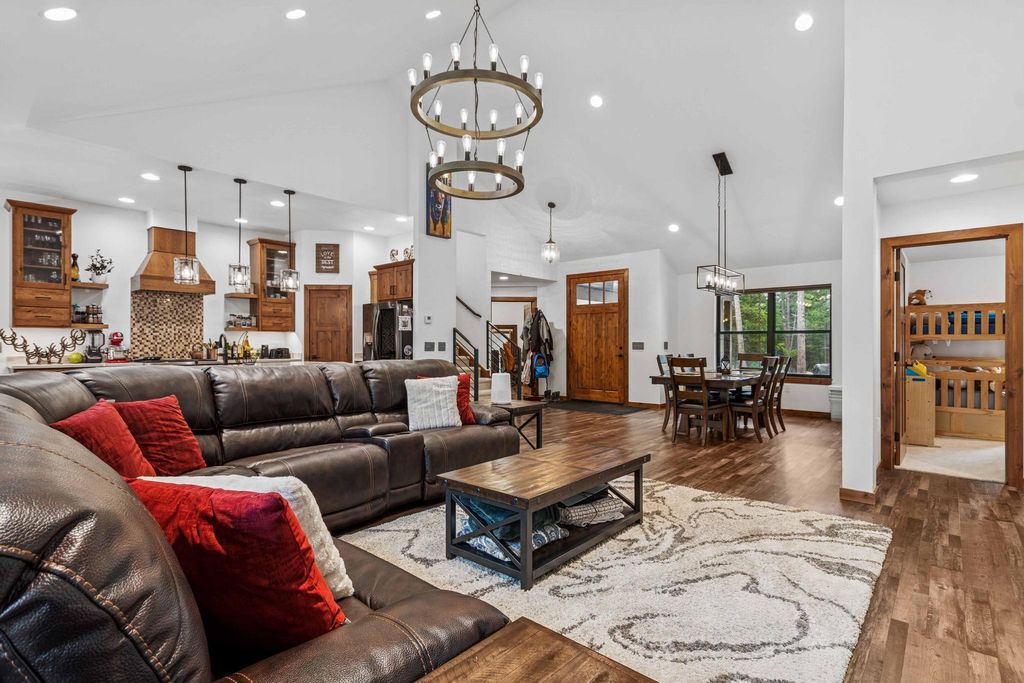 463 and 465 Deer Creek Road, Lakeside, MT 59922 photo 17