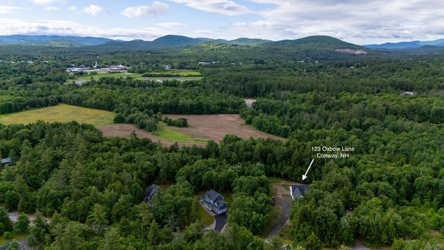 123 Oxbow Lane, Conway, NH 03818