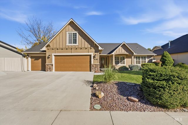 678 N Saddlebrook Way, Star, ID 83669 property photo