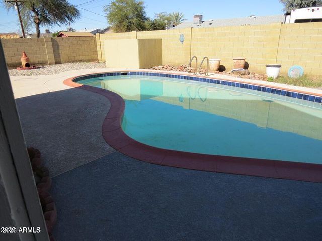 3618 W EL CAMINITO Drive, Phoenix, AZ 85051