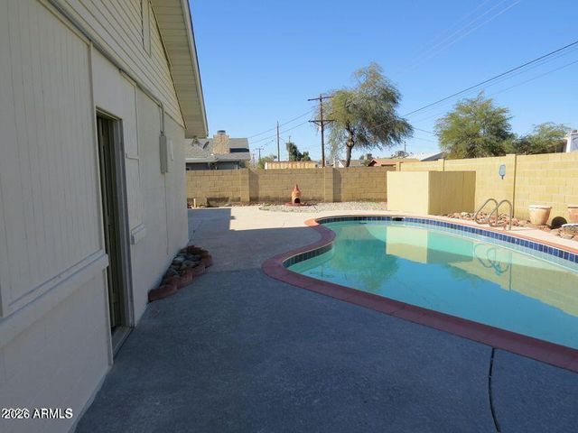 3618 W EL CAMINITO Drive, Phoenix, AZ 85051