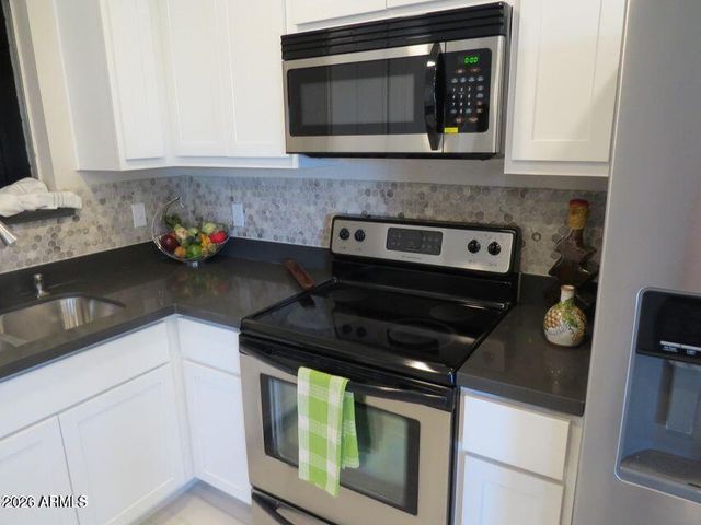 3618 W EL CAMINITO Drive, Phoenix, AZ 85051