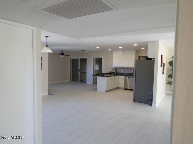 3618 W EL CAMINITO Drive, Phoenix, AZ 85051