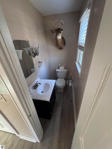 818 E Maple, Mt Pleasant, MI 48858