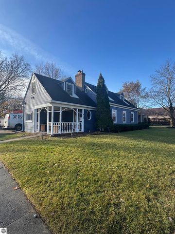 818 E Maple, Mt Pleasant, MI 48858