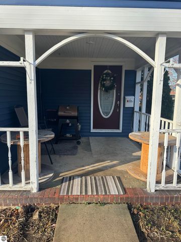 818 E Maple, Mt Pleasant, MI 48858