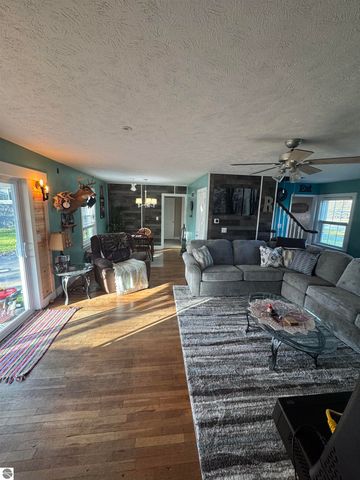 818 E Maple, Mt Pleasant, MI 48858