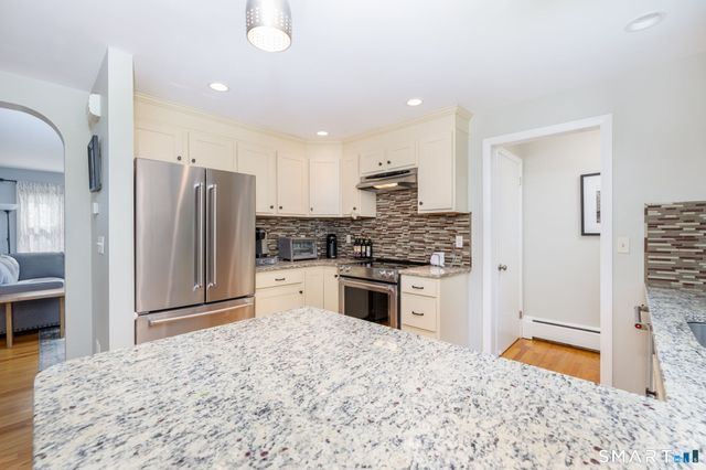 47 Kenwood Road, Wethersfield, CT 06109