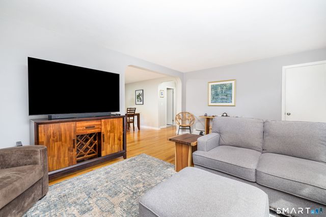 47 Kenwood Road, Wethersfield, CT 06109