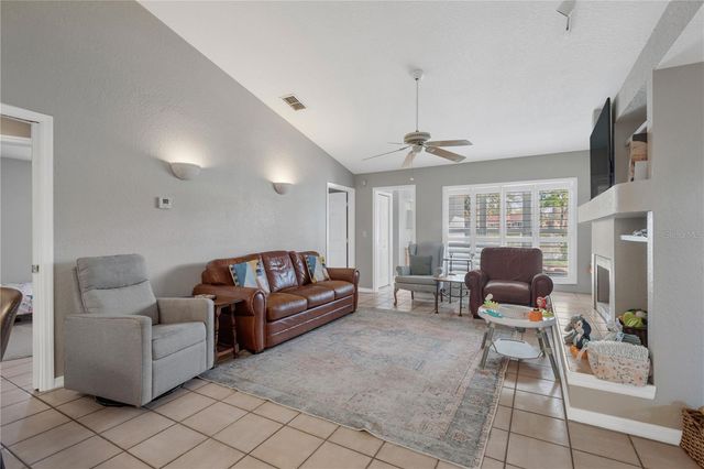 2626 CRESTFIELD DRIVE, Valrico, FL 33596