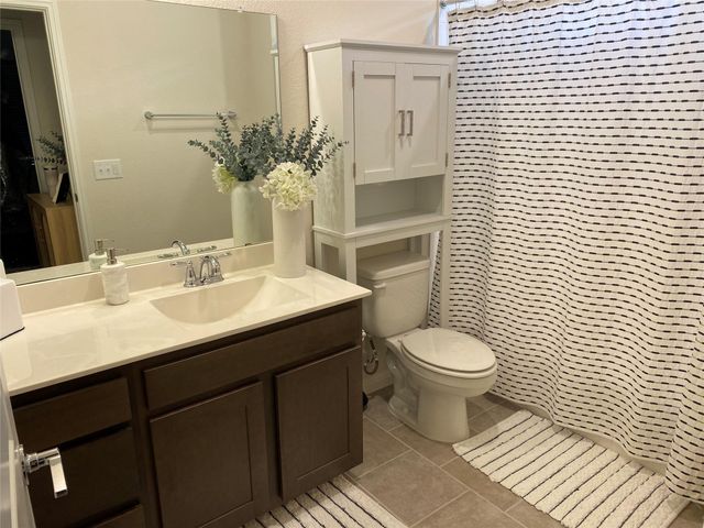 5801 Charles Merle DR A, Austin, TX 78747