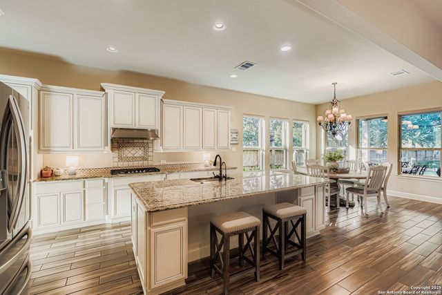 110 Enchanted Woods, Boerne, TX 78006