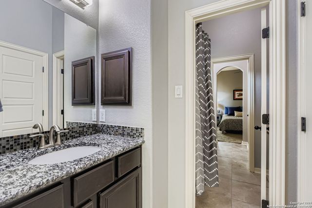 110 Enchanted Woods, Boerne, TX 78006