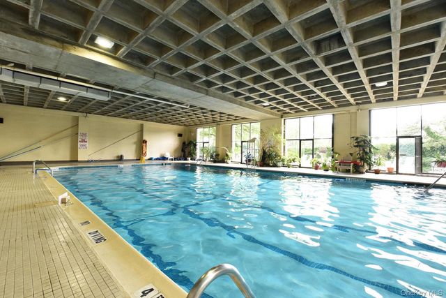 175-20 Wexford Terrace 16L, Jamaica Estates, NY 11432