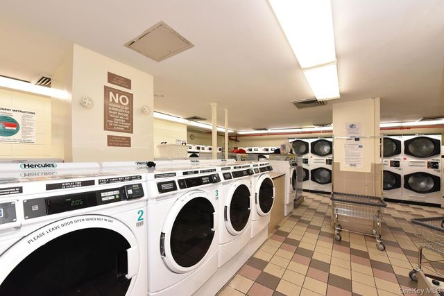 175-20 Wexford Terrace 16L, Jamaica Estates, NY 11432