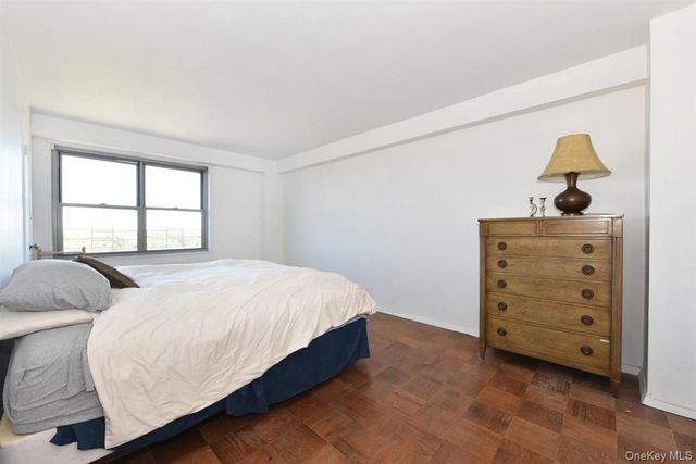 175-20 Wexford Terrace 16L, Jamaica Estates, NY 11432