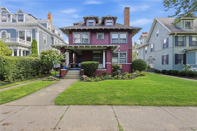 21 Colonial Circle, Buffalo, NY 14222