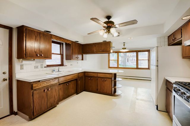 10411 S Millard Avenue, Chicago, IL 60655