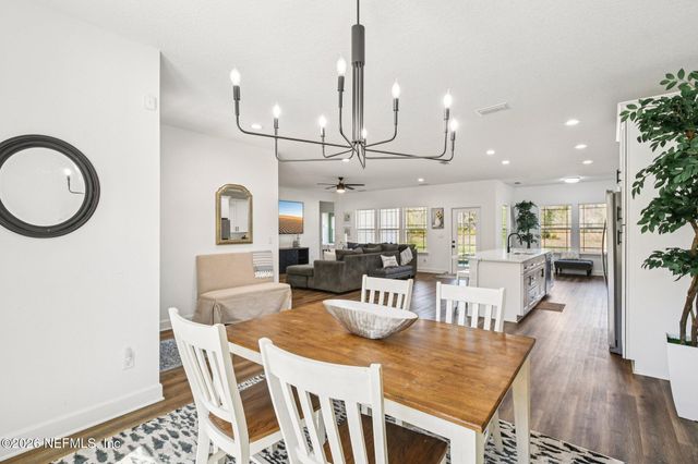 5012 LAUREL Street, Middleburg, FL 32068