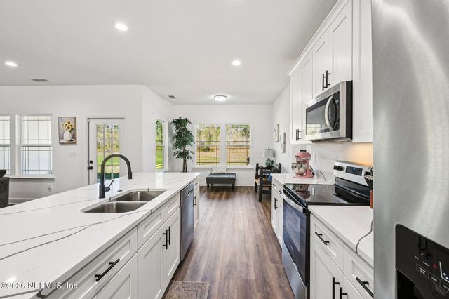 5012 LAUREL Street, Middleburg, FL 32068