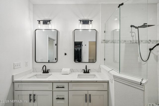 5012 LAUREL Street, Middleburg, FL 32068