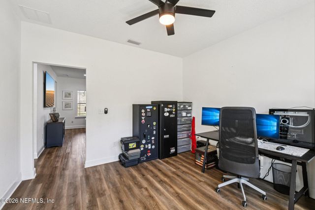 5012 LAUREL Street, Middleburg, FL 32068