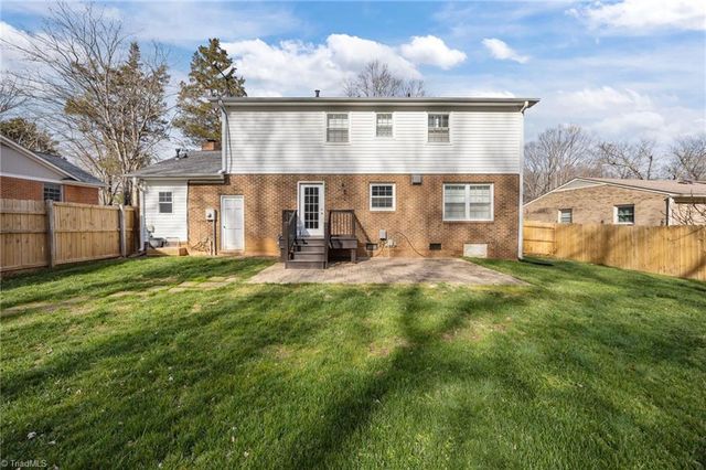 3511 Cotswold Terrace, Greensboro, NC 27455