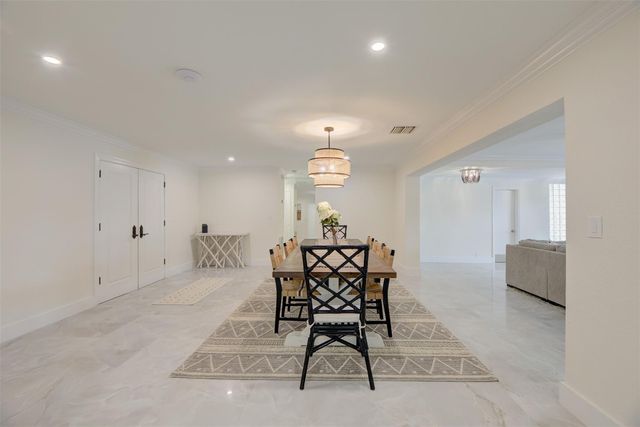 4821 NE 28th Ave, Lighthouse Point, FL 33064