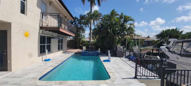 4821 NE 28th Ave, Lighthouse Point, FL 33064
