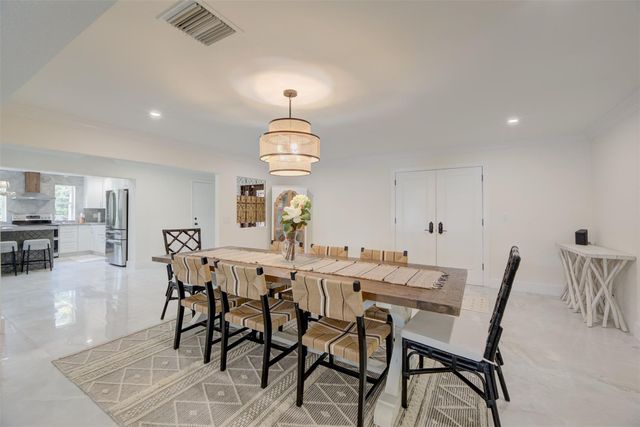 4821 NE 28th Ave, Lighthouse Point, FL 33064
