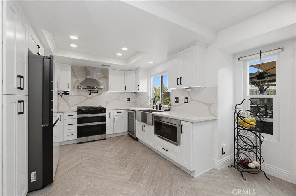 Image 15 of property listing at 13334 Cloudburst Drive, Corona, CA 92883