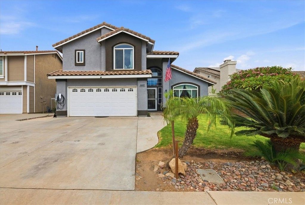 Image 2 of property listing at 13334 Cloudburst Drive, Corona, CA 92883