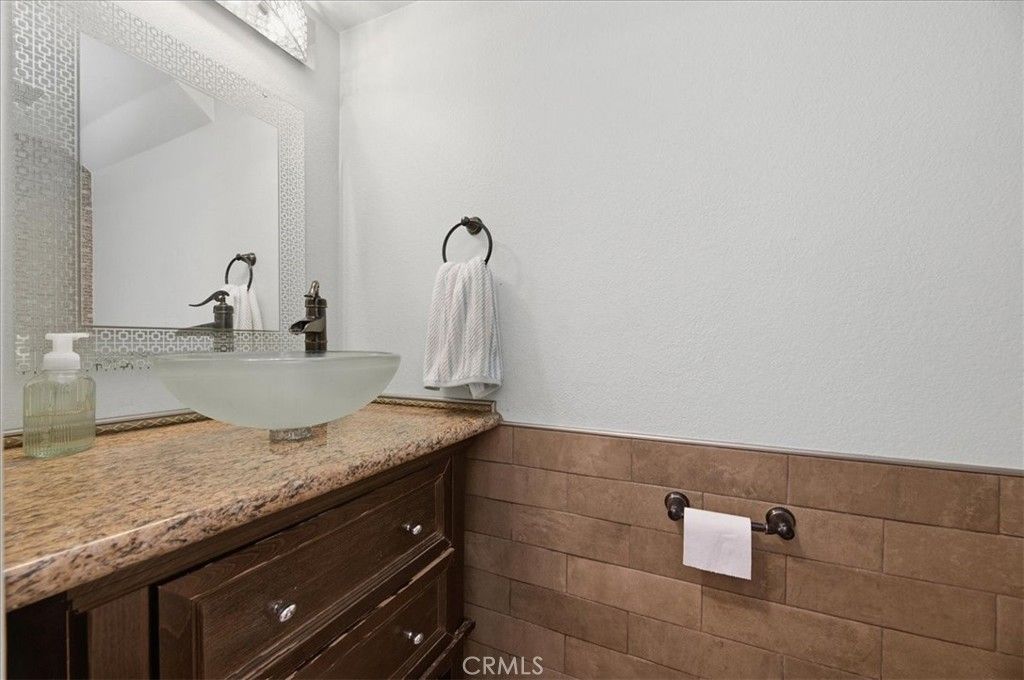 Image 21 of property listing at 13334 Cloudburst Drive, Corona, CA 92883