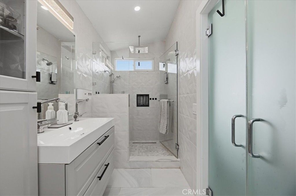 Image 28 of property listing at 13334 Cloudburst Drive, Corona, CA 92883