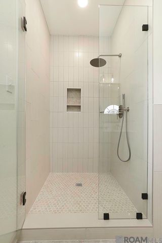 1804 E Rosedown St, Gonzales, LA 70737