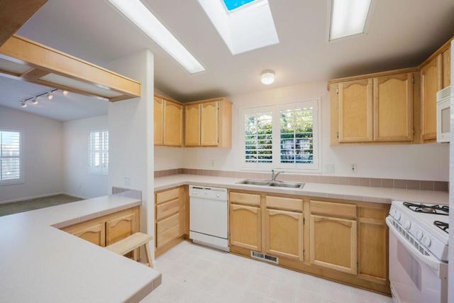 6 Sunset Terrace, Half Moon Bay, CA 94019