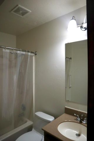 56 HUNSLEY Road, Canyon, TX 79015